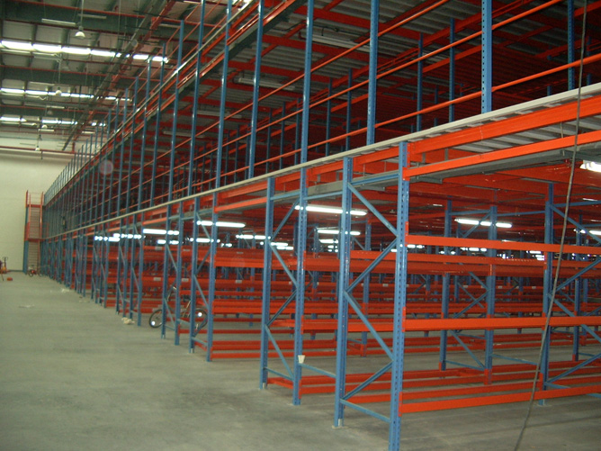 ��¥����